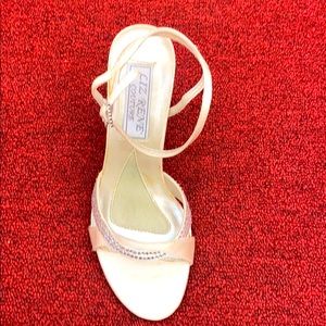 Silk bridal shoes